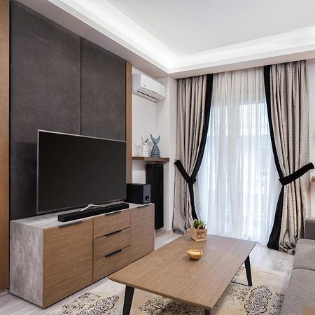 Acropolis Elegant Apartment 아테네 외부 사진
