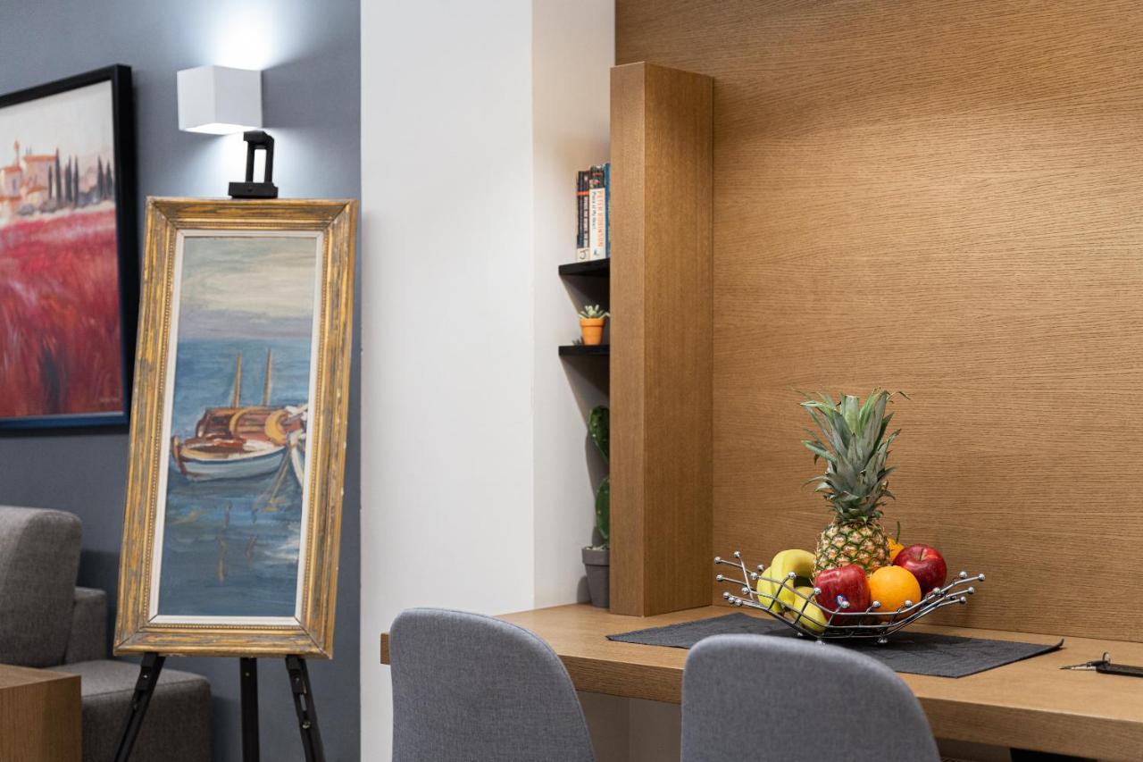 Acropolis Elegant Apartment 아테네 외부 사진
